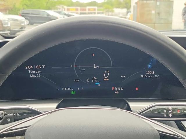2024 Cadillac iQ Luxury w/1SC