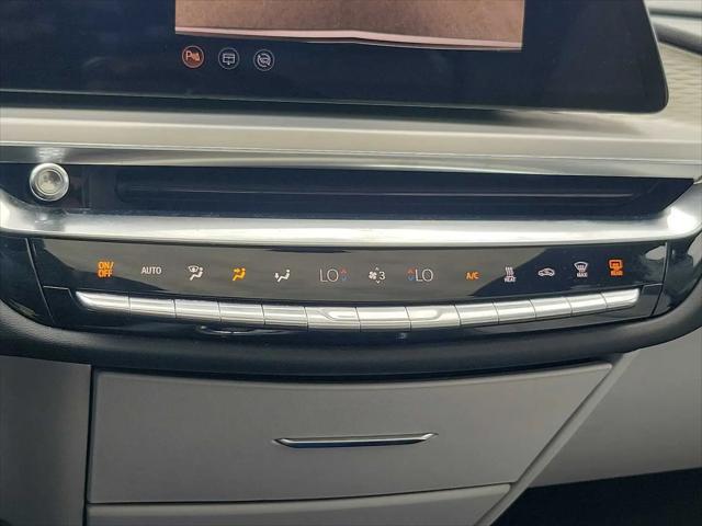 2024 Cadillac iQ Luxury w/1SC