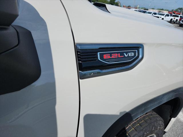 2026 GMC Sierra 1500 Crew Cab, Short Bed, AT4, 4WD