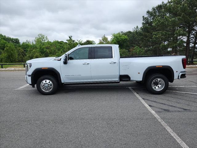 2026 GMC Sierra 3500HD Crew Cab, Long Bed, Denali Dual Rear Wheel, 4WD