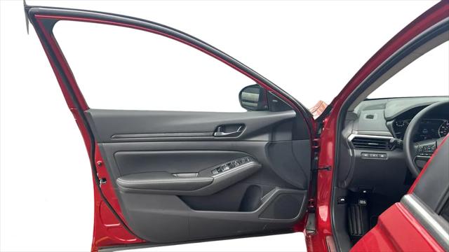 2026 Nissan Altima SV FWD