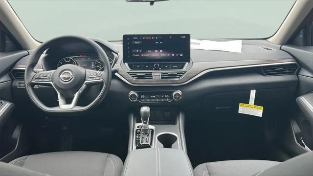 2026 Nissan Altima SV FWD