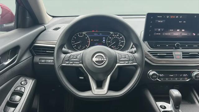 2026 Nissan Altima SV FWD