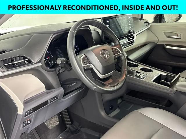 2024 Toyota Sienna XLE