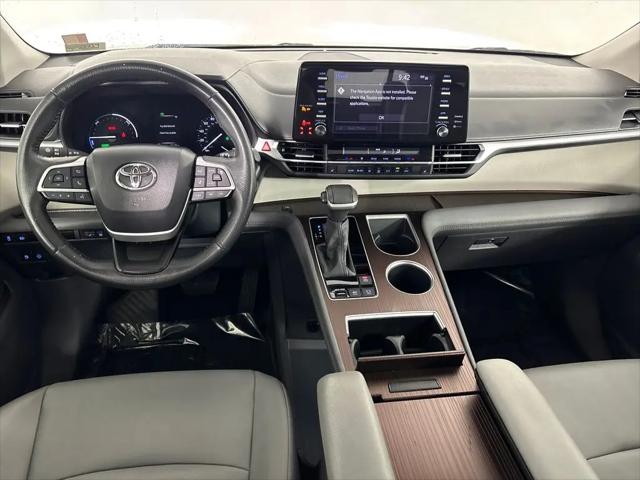 2024 Toyota Sienna XLE