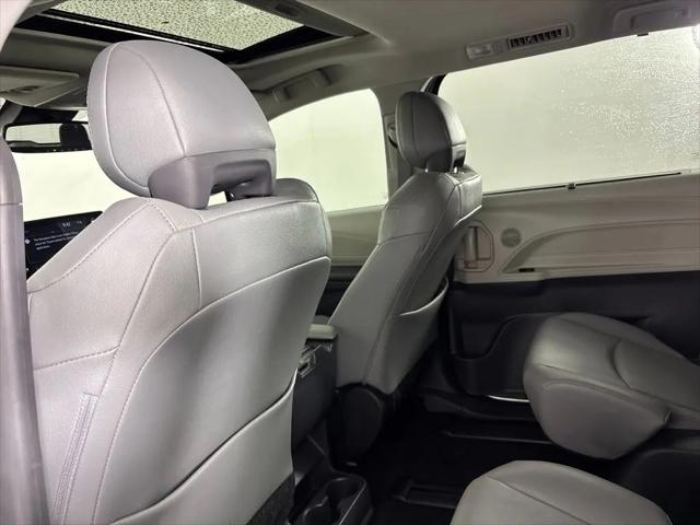 2024 Toyota Sienna XLE