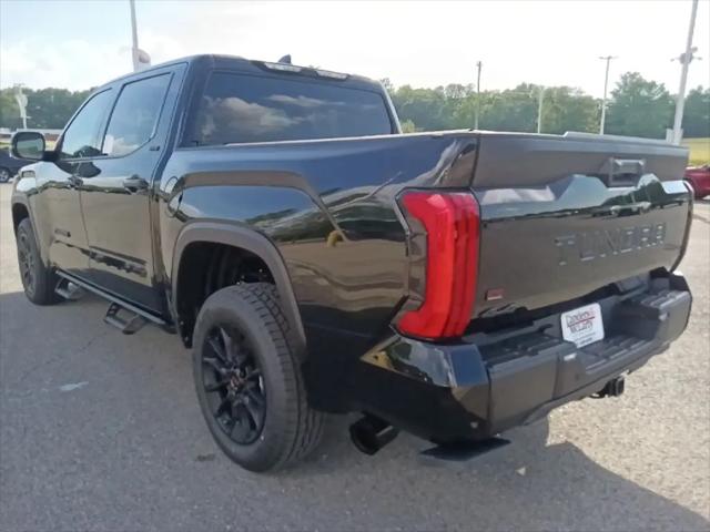 2026 Toyota Tundra SR5 CrewMax 5.5' Bed