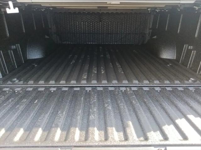2026 Toyota Tundra SR5 CrewMax 5.5' Bed