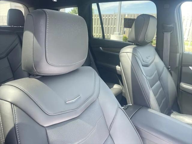2025 Cadillac XT6 AWD Sport