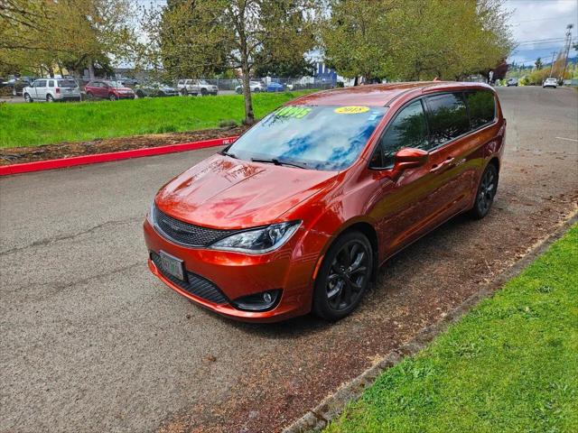 2018 Chrysler Pacifica Touring Plus