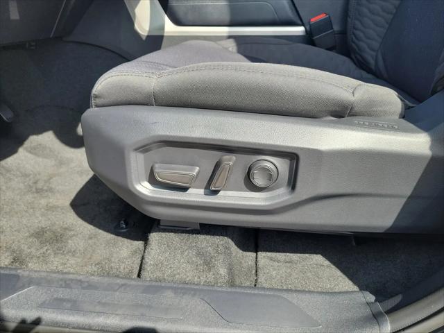 2026 Toyota Tundra SR5 CrewMax 5.5' Bed