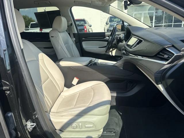 2023 Buick Enclave Essence AWD