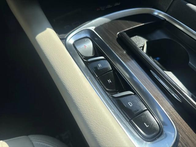 2023 Buick Enclave Essence AWD