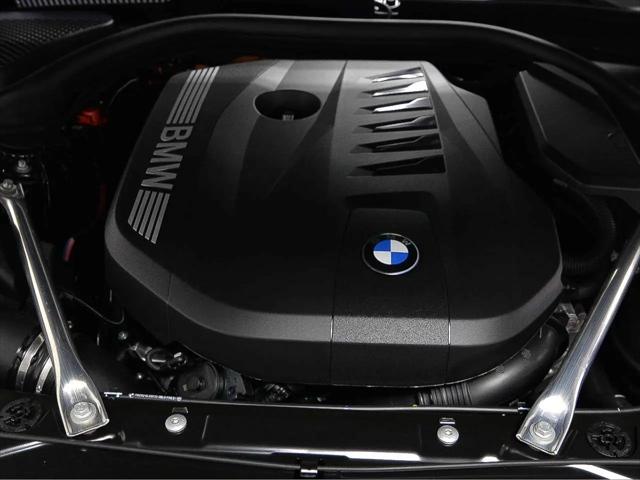 2027 BMW 5 Series 550e xDrive