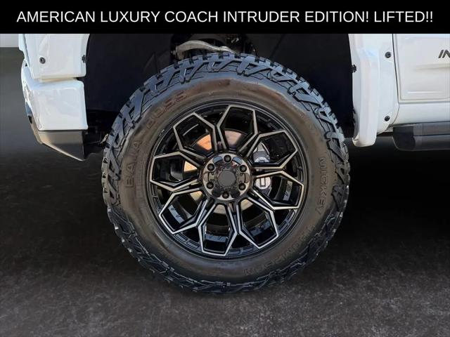 2023 GMC Sierra 1500 4WD Crew Cab Short Box AT4