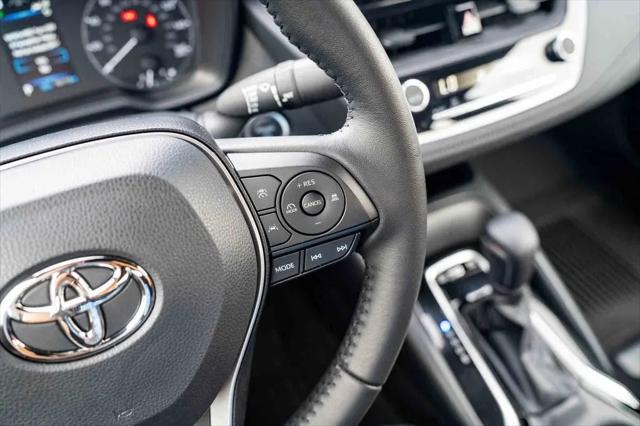 2025 Toyota Corolla Hybrid SE
