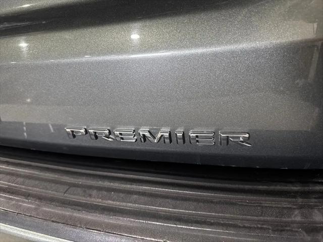 2023 Chevrolet Suburban 4WD Premier
