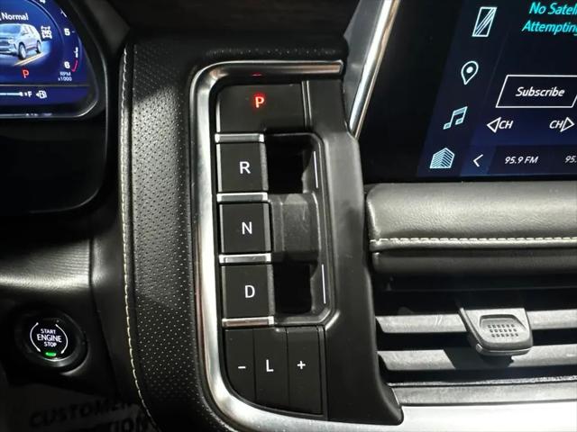 2023 Chevrolet Suburban 4WD Premier