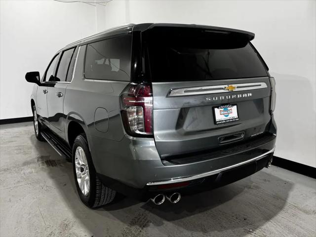 2023 Chevrolet Suburban 4WD Premier