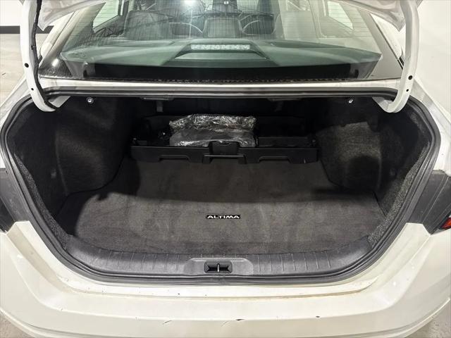 2025 Nissan Altima SR AWD