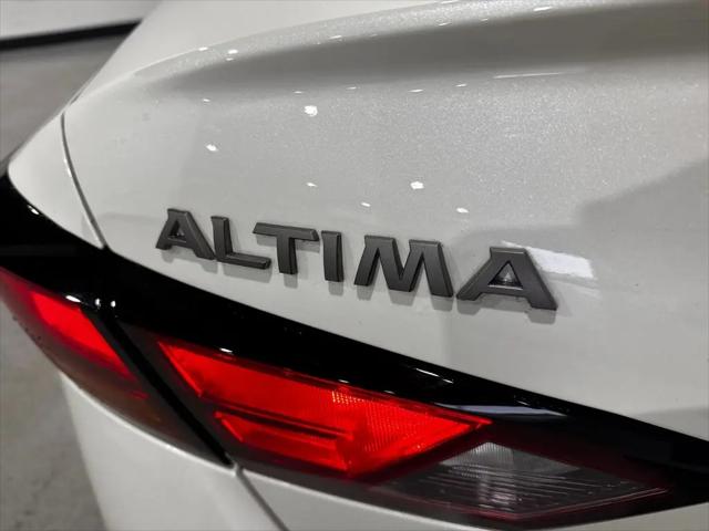 2025 Nissan Altima SR AWD