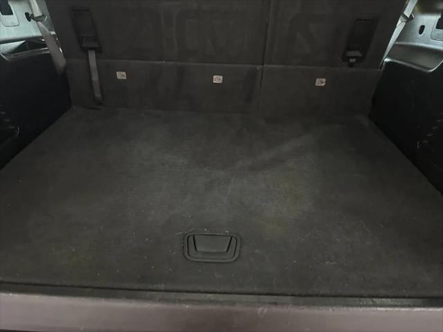 2018 GMC Yukon XL SLT Standard Edition