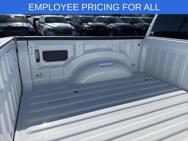 2026 Ram 1500 Rebel Crew Cab 4x4 5'7" Box