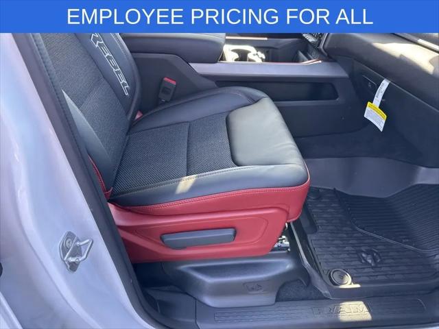 2026 Ram 1500 Rebel Crew Cab 4x4 5'7" Box