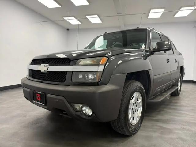 2003 Chevrolet Avalanche Base