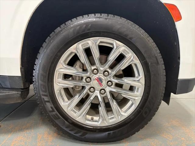2024 GMC Yukon XL 4WD SLT