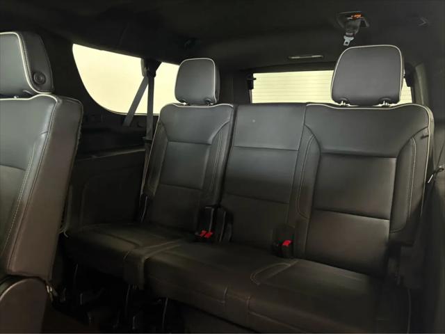 2024 GMC Yukon XL 4WD SLT