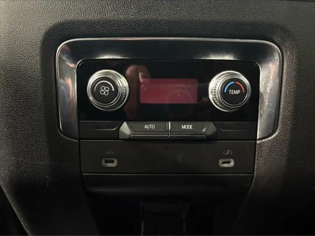 2024 GMC Yukon XL 4WD SLT