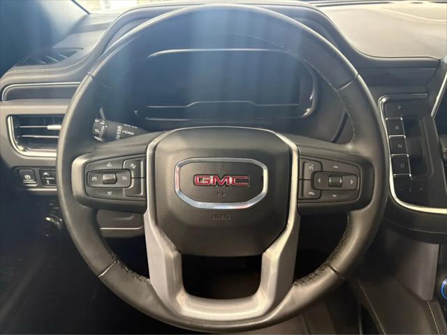 2024 GMC Yukon XL 4WD SLT