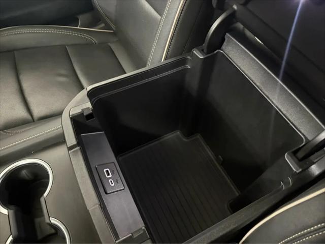 2024 GMC Yukon XL 4WD SLT