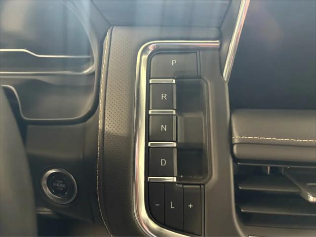 2024 GMC Yukon XL 4WD SLT