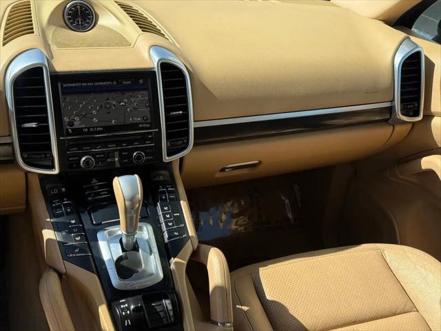 2012 Porsche Cayenne Cayenne