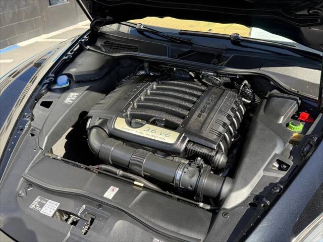 2012 Porsche Cayenne Cayenne