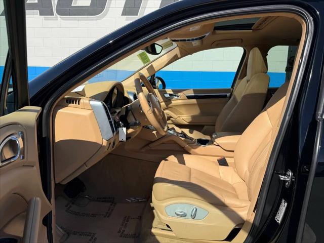 2012 Porsche Cayenne Cayenne