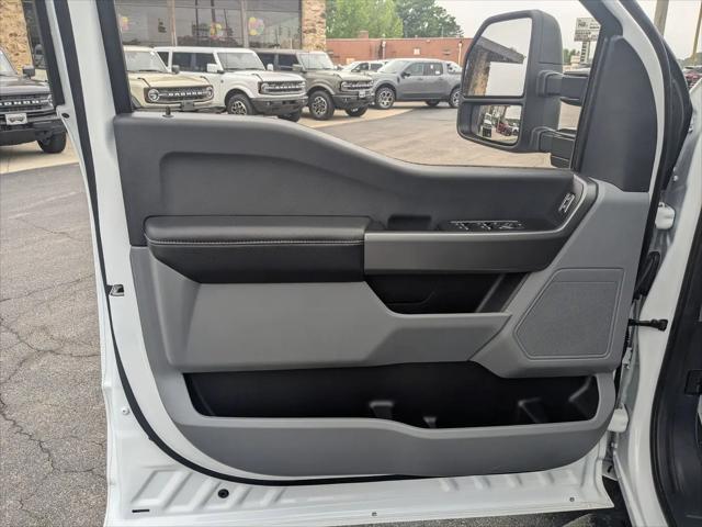 2025 Ford F-350 XLT