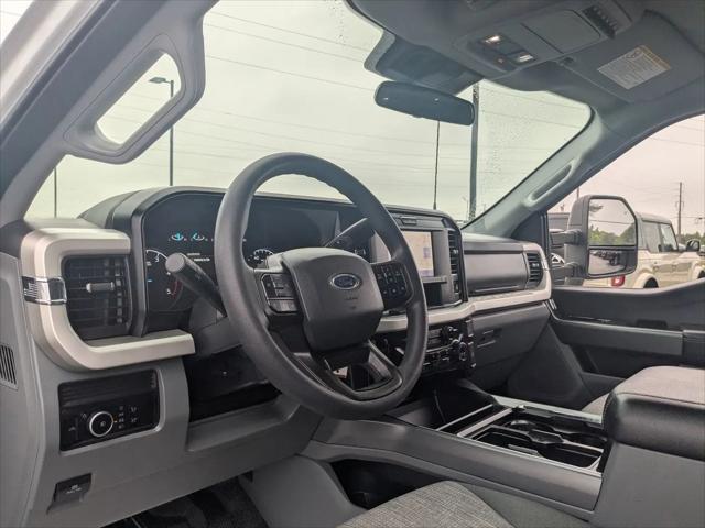 2025 Ford F-350 XLT