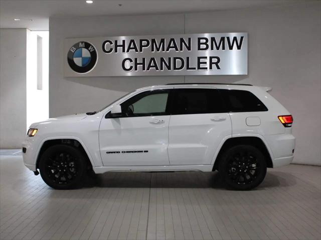 2022 Jeep Grand Cherokee Laredo X 4x4