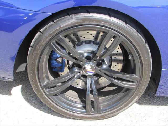 2012 BMW M6 Standard