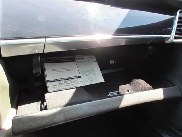 2016 Porsche Panamera 4