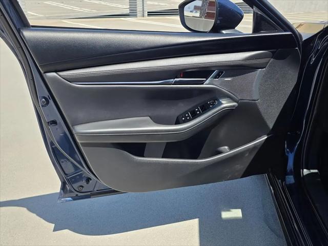 2019 Mazda Mazda3 Preferred Package