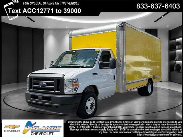 2023 Ford E-350 Cutaway Base for sale in Bay Shore, NY