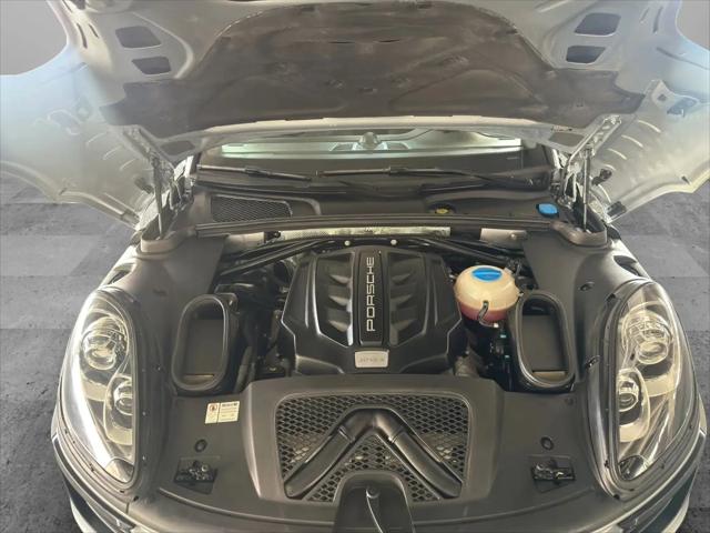2017 Porsche Macan S