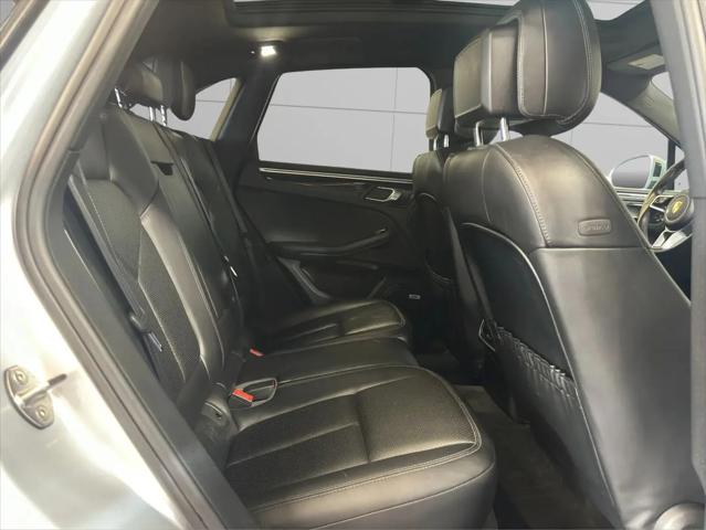 2017 Porsche Macan S
