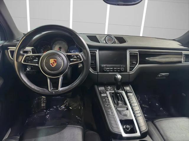 2017 Porsche Macan S