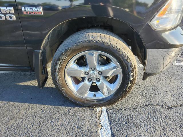 2017 Ram 1500 Big Horn Crew Cab 4x4 5'7" Box