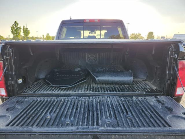 2017 Ram 1500 Big Horn Crew Cab 4x4 5'7" Box